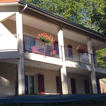 Le Mas De Servant Roulottes Et Chambres D'Hotes Auberives-en-Royans Esterno foto